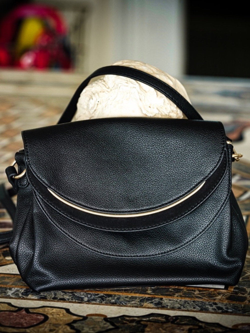 LC Lauren Conrad Black Pebbled Faux Leather Crossbody Bag with Gold Trim